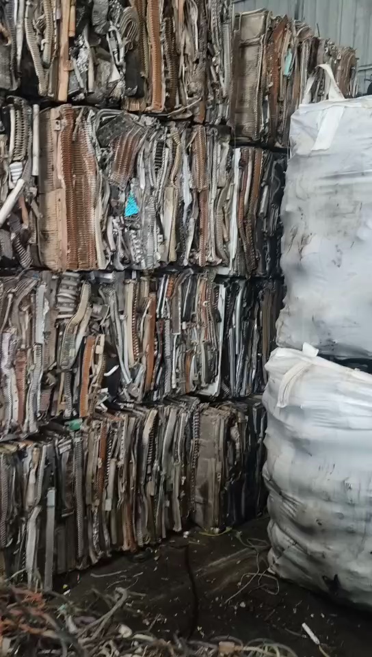 长期出售汽车水箱铝废料