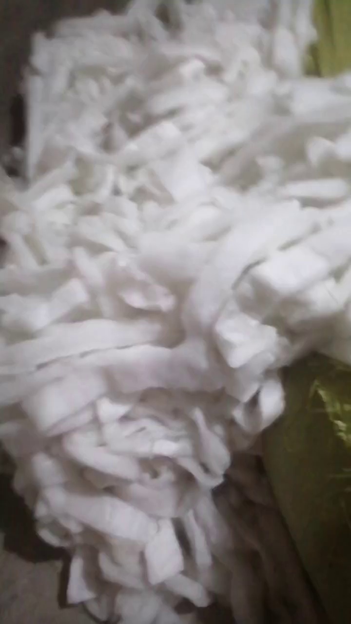 长期出售沙发厂下来的丝绵下脚料，有带布的和不带布的，厂在安徽宿州