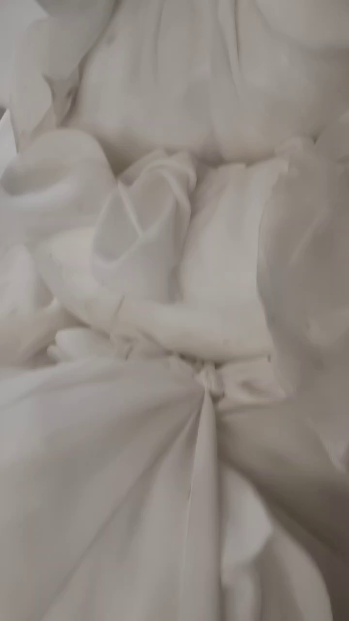 长期出售涤纶废布，现货13吨左右，可造粒，厂在河北保定