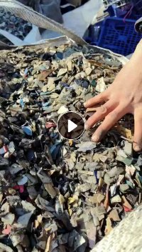 长期出售干粉花乙破碎料，大小白破碎料，混和一起粉碎