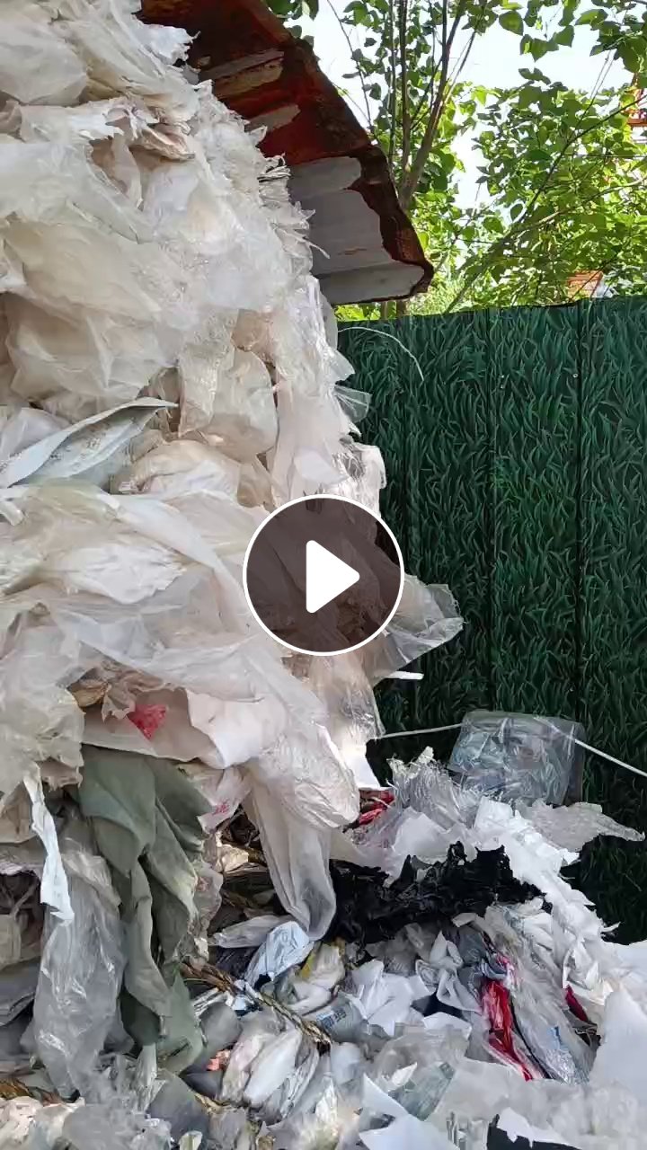 出售水洗PE杂膜，造粒用，现货二十吨左右，月供一百来吨