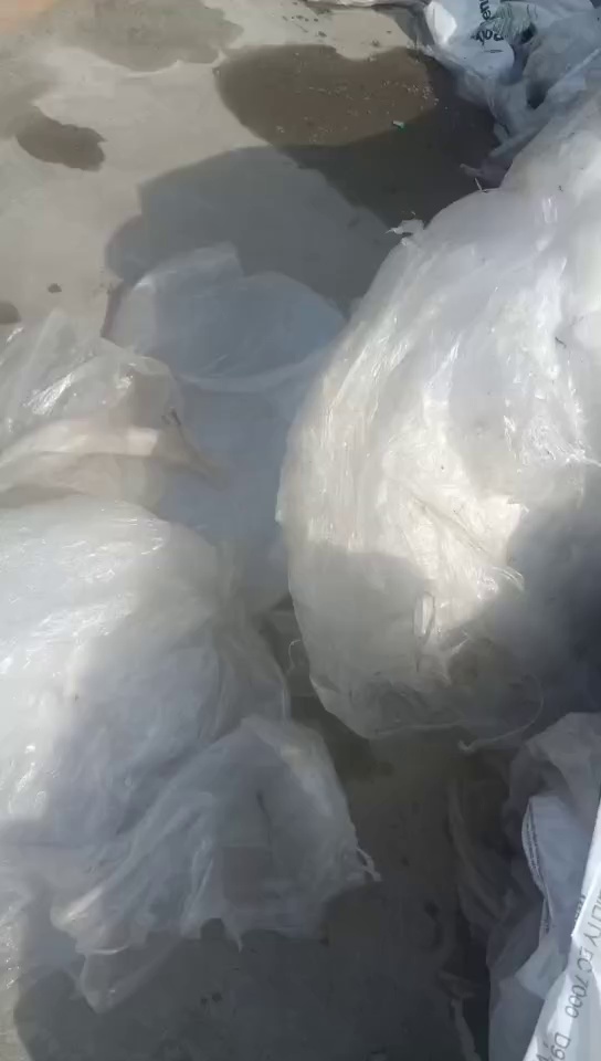 出售干造高压膜废料，缠绕膜的，月供20吨