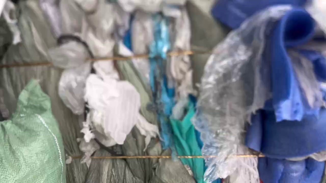 出售塑料杂膜，月供50吨