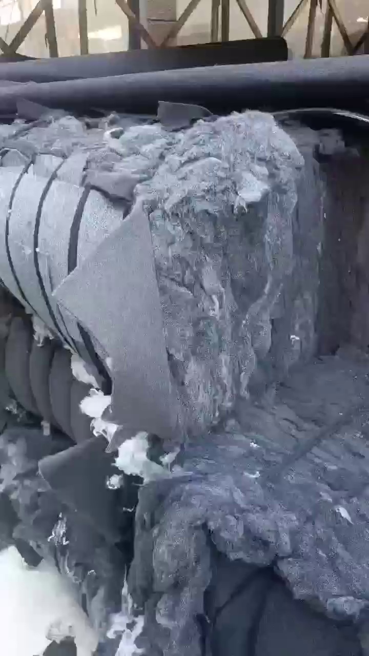 出售开好的汽车内饰废料，现货100吨