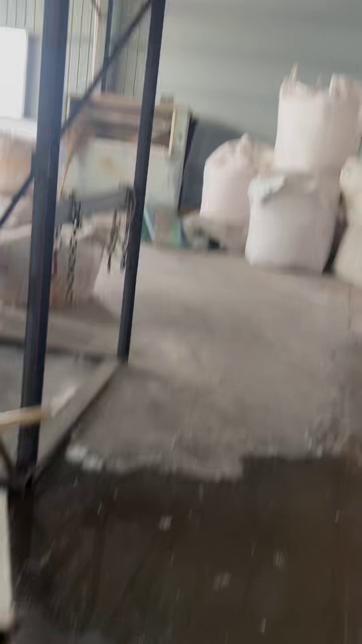 出售PET破碎料，工厂下脚料破碎的，现货200吨，价格1300-1500元/吨