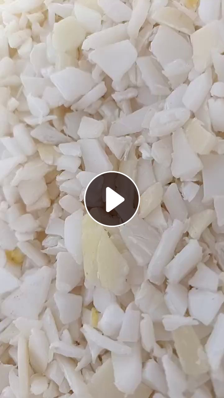 出售大白黄酒壶。手提桶 .框子破碎料