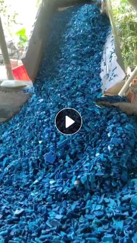 出售低压蓝色PE托盘破碎料