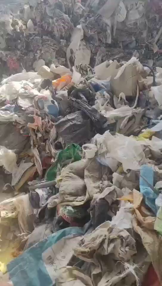 出售建筑垃圾膜，过风选干洗的，月供2000吨