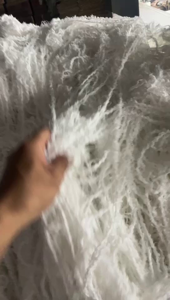 长期出售涤纶废丝，涤纶麻花丝，涤纶水丝，150D，200D，300D都有