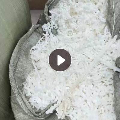 长期出售涤纶废丝，涤纶水丝，氨纶水丝，开花用的，含水量在七八折左右