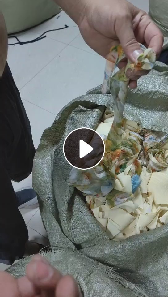 长期出售拉丝料，拉丝布条，现货七八吨左右