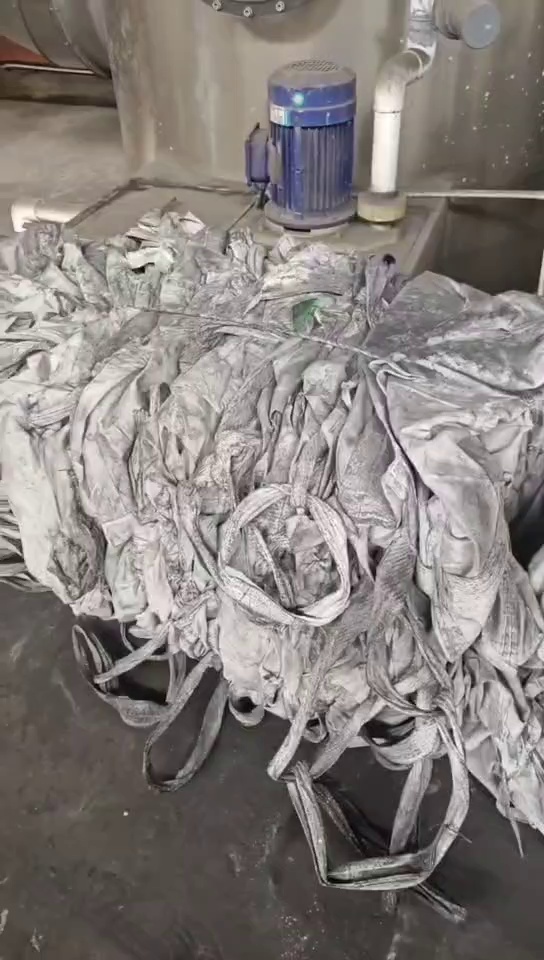 出售吨袋和编织袋废料