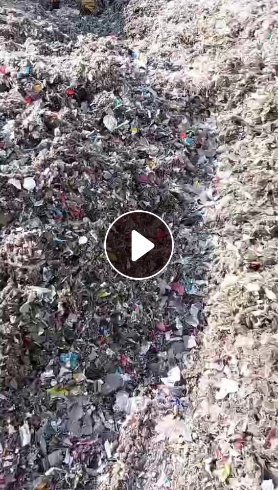 长期出售塑料杂料炼油料，现在100吨左右，货在安徽蚌埠