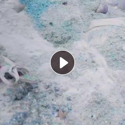 出售Pe复合pet膜破碎料，pet含量百分之30，Pe百分之70，可做毛毛虫，炼油，压板，电风扇底座