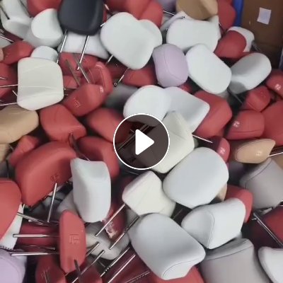 出售汽车内饰料，汽车枕头，每天有一两吨，货在广西柳州