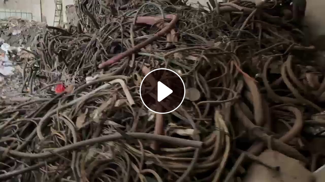 长期出售橡胶炼油料，月供20吨左右