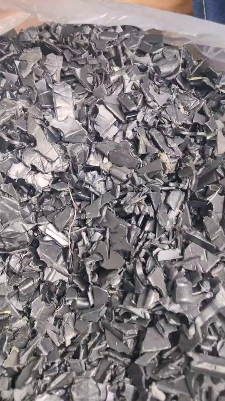 出售PE破碎料  ，高低压混合  水洗，干净  现货上千吨