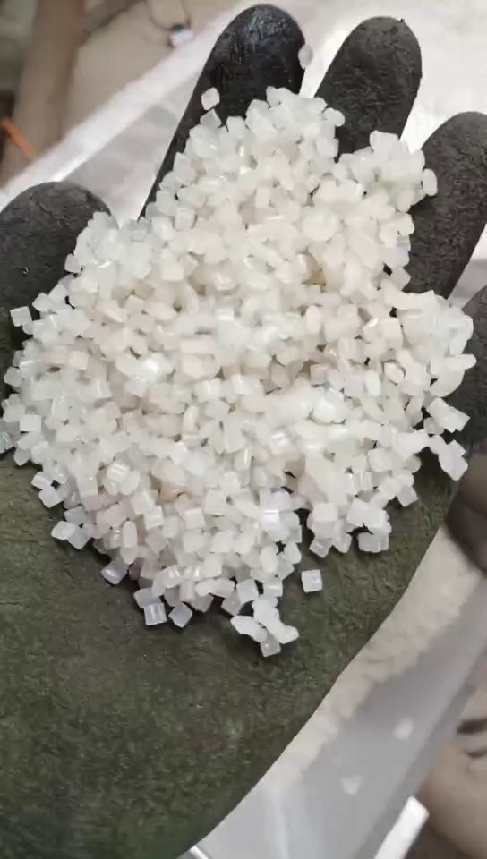 出售PP餐盒颗粒，过两张120目，两张80目，长期有货