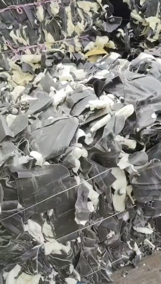 出售EVA汽车内饰毛料，汽车内饰有带地毯和带海绵的