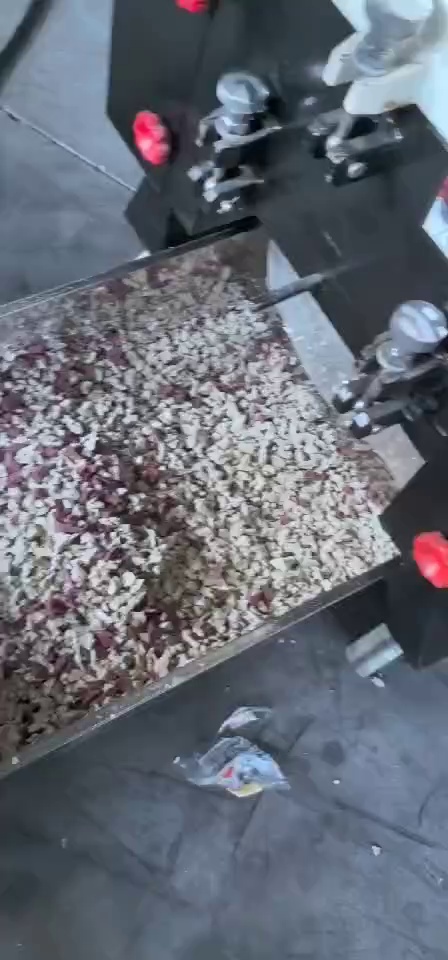 长期大量出售EVA发泡废料  ，一个月有三车