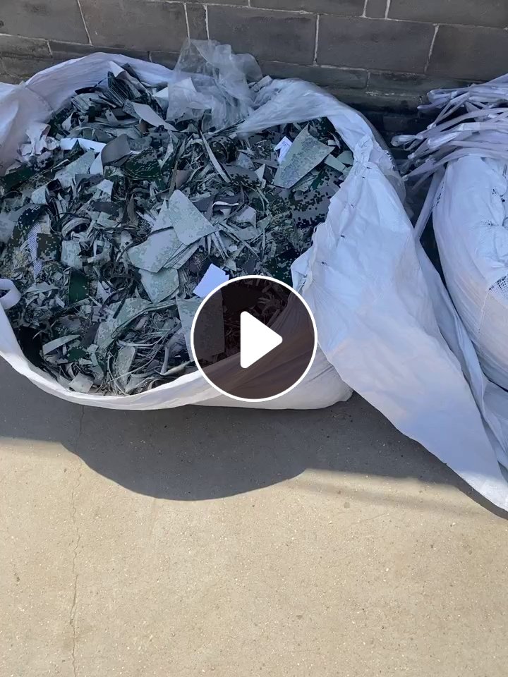 长期出售迷彩的氨纶废布，氨纶边角料，月供30吨左右