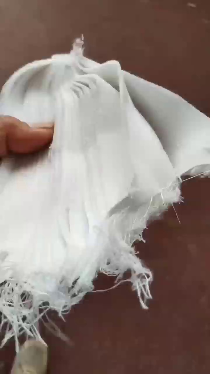 长期收购漂白的涤棉废布，含棉量要求不高， 每个月需要20多吨左右， 厂在山东潍坊