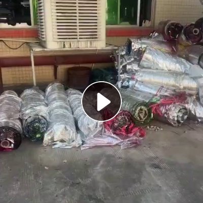 出售纺织厂下来的PET膜，都是卷的，现货30吨