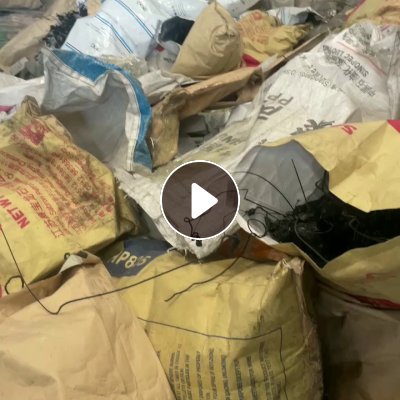 出售各种机头料，PA为主，含有少量PC、ABS、PP、PS，现货10吨