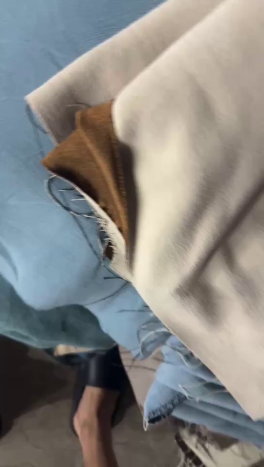 长期出售窗帘废布，窗帘布边角料，涤纶废布