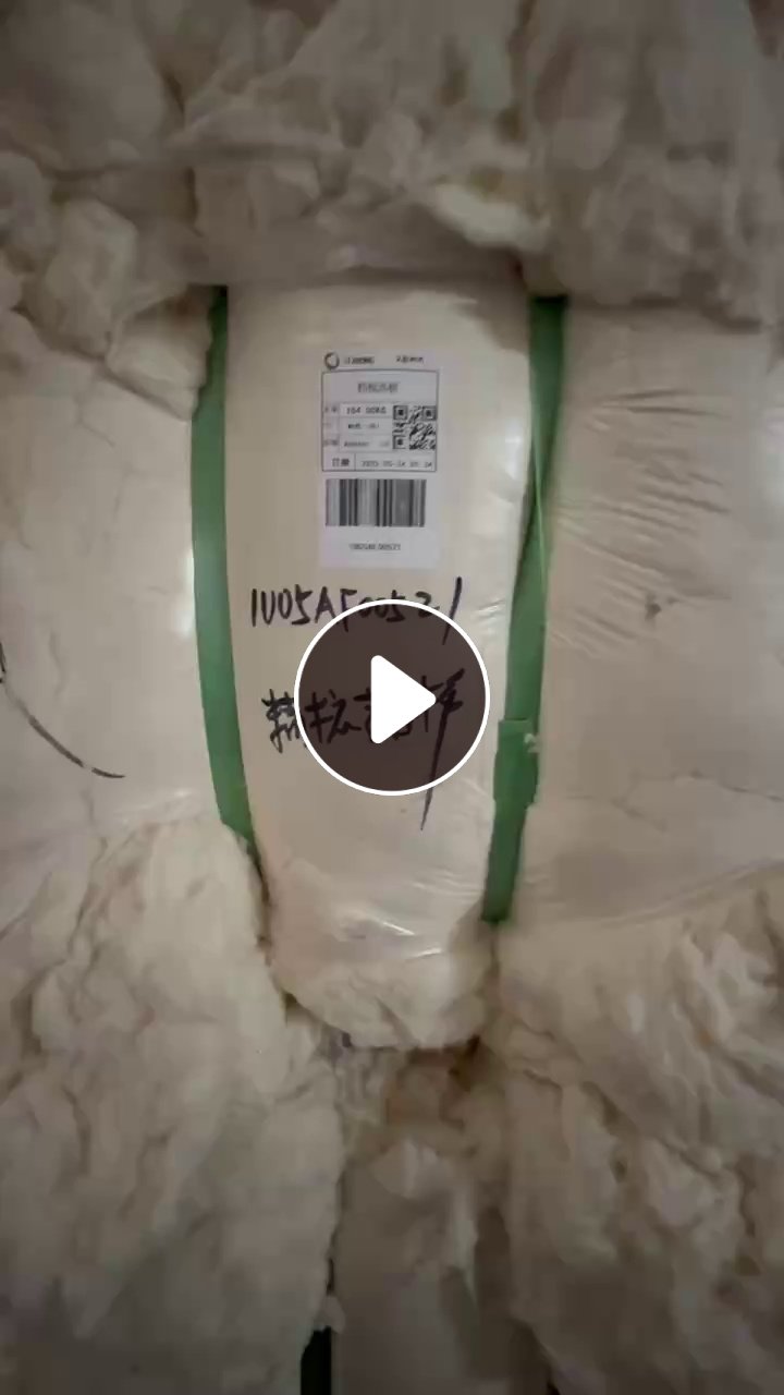 长期大量出售精梳落棉，环锭纺和气流纺都有，分开了，每个月有400-500吨，厂在江苏徐州