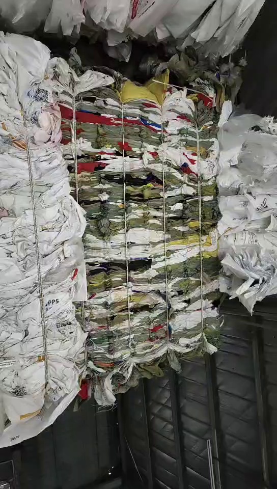 长期出售干造编织袋，月供20-30吨左右