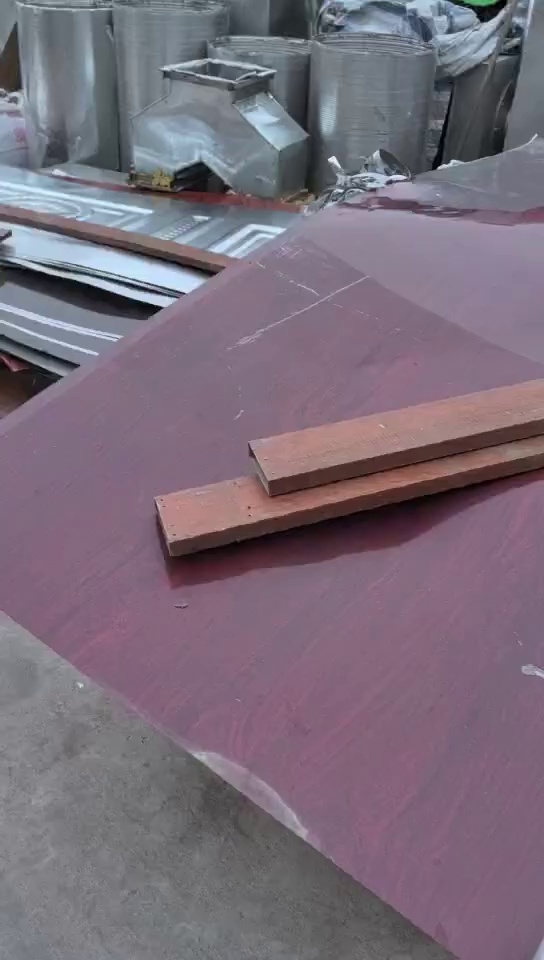 出售PVC覆铝膜废料，含铝百分之二十几