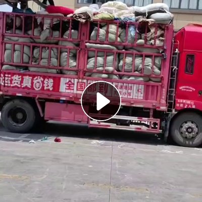 长期大量出售涤纶废布，涤纶造粒布，绒布，拉毛布，颜色没有分开，货在浙江嘉兴