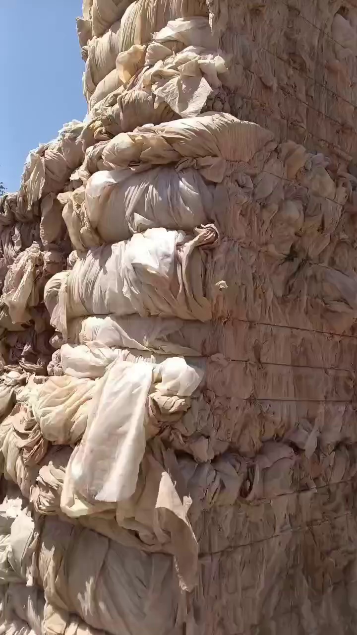 长期出售无纺布，无纺布边角料，地里盖菜下来的，现货一千多吨