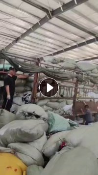 大量回收涤纶废料 涤纶无纺布,涤纶废布,月需几百吨,造粒用
