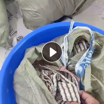 长期出售开花料，废布料，服装下脚料，现货有十几吨