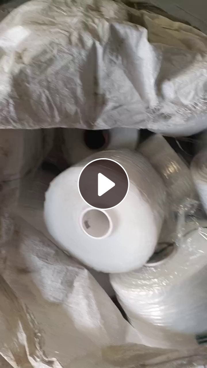 出售PE胶水膜废料，卷筒散膜都有