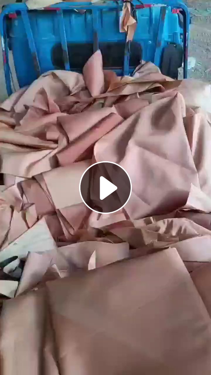 长期出售锦纶废布，现货8-9吨，全部都是一个颜色的，厂在山东临沂