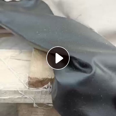 长期出售库存布，一面春亚纺，一面小羊皮，现货15万米，货在江苏苏州