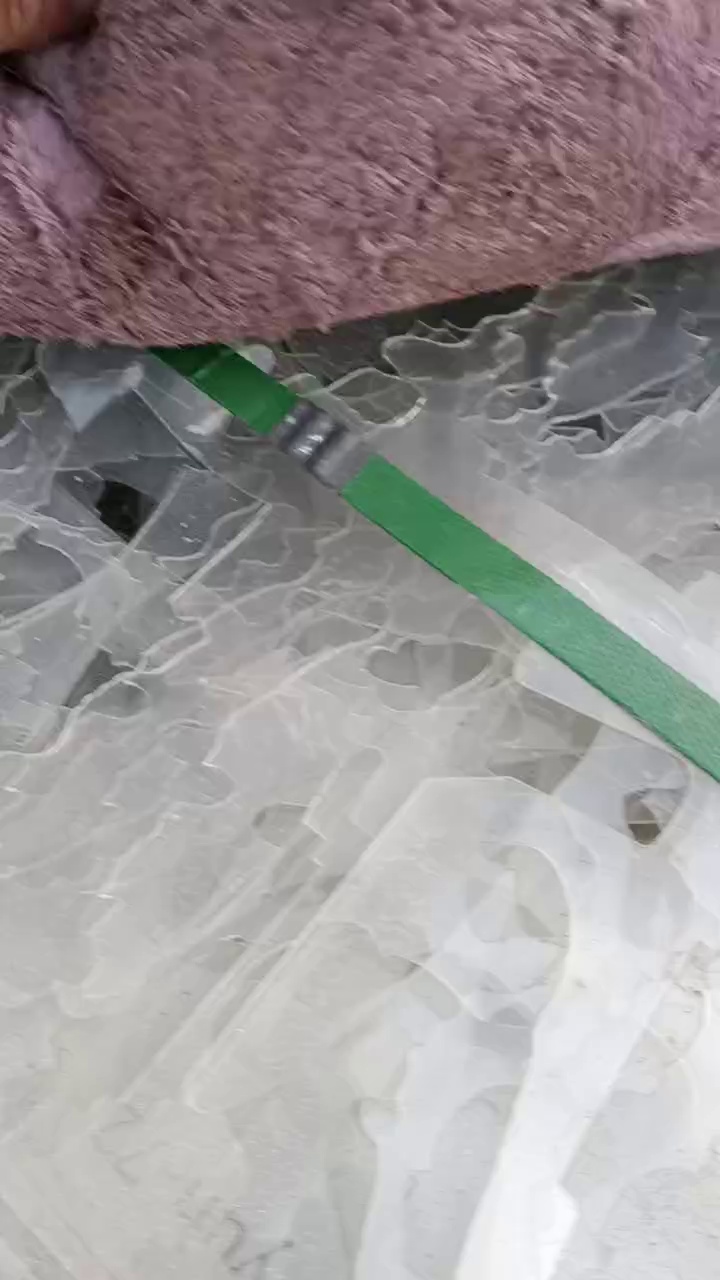 长期出售pet板材废料，现货8吨左右