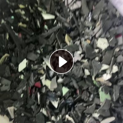 出售黑丙/保险杠破碎料，带漆