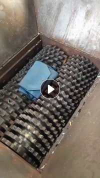 出售皮包破碎料,pvc和pu都有,现货100吨,长期有货