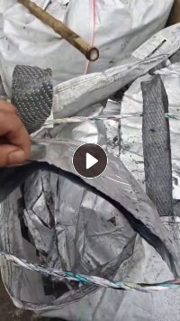 出售吨包内衬下来的铝塑膜，装过电池粉，现货够车