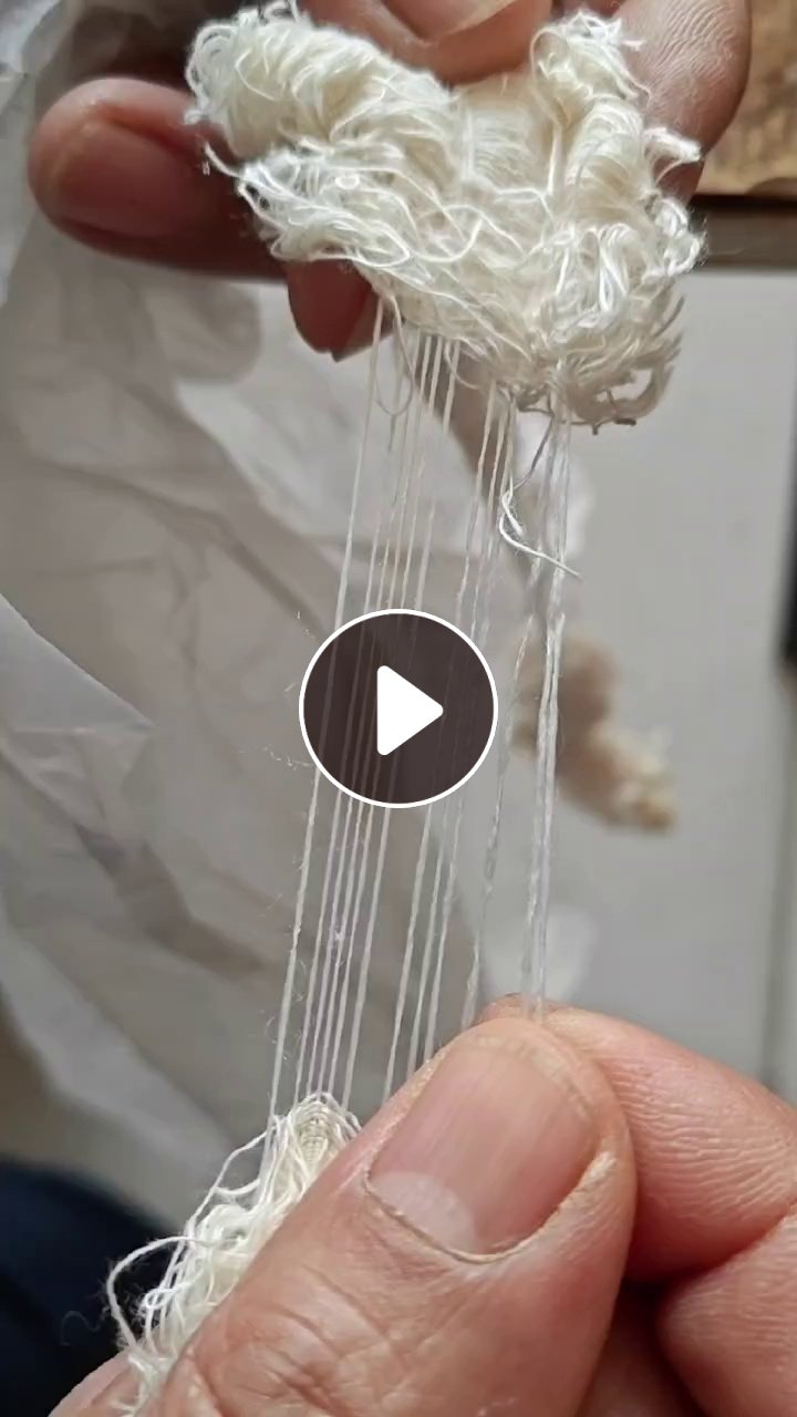 长期出售气流纺下来的纯棉布边纱，纯棉废纱，现货有20吨，货在山东潍坊