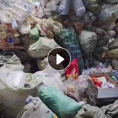 常年出售矿泉水瓶砖