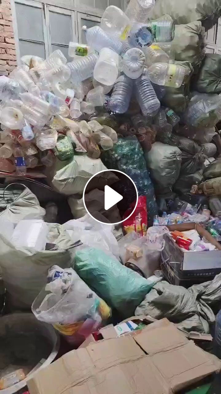 常年出售矿泉水瓶砖