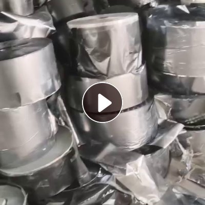 长期出售无胶卷筒pet膜，4丝，现货9吨左右，可打绳可造粒