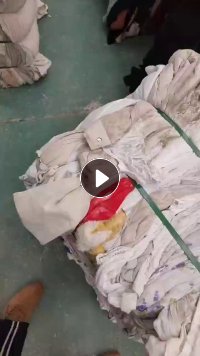 长期大量出售旧衣服大白，现货30-40吨，厂在云南昆明