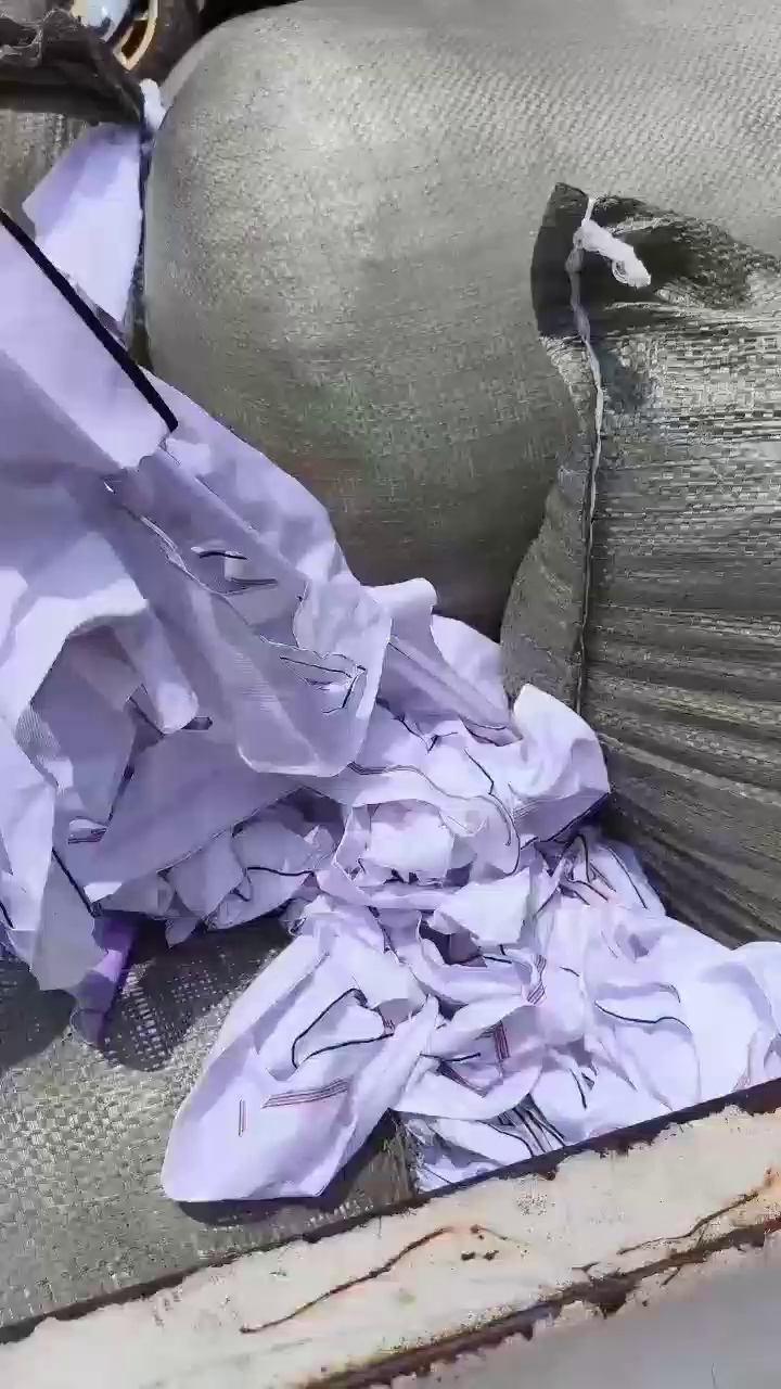 长期出售氨纶废布，纯氨纶的，厂在泉州