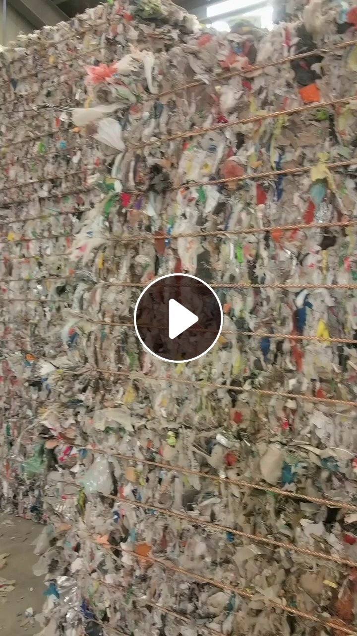 出售杂膜炼油料，建筑垃圾风选膜炼油料，编织袋为主的塑料
